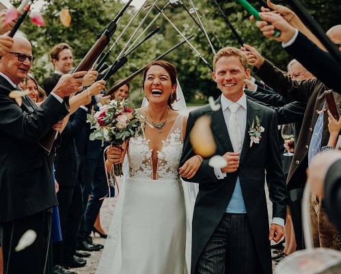Hochzeit auf Schloss Amerang im Chiemgau – Jacqueline und Benedict